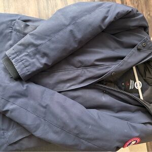 Canada Goose Navy Men's Insulated Puffer Jacket